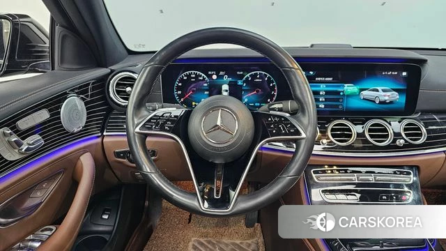 Mercedes-Benz E-Class W213 2021 Черный из Кореи, фото 4