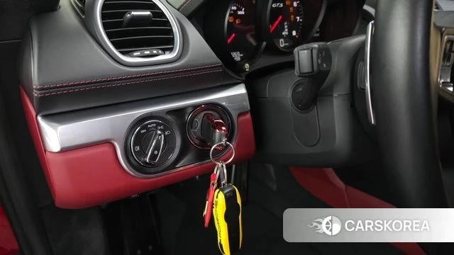 Porsche 718 Cayman 2019 Красный из Кореи, фото 4