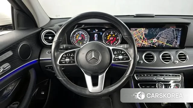 Mercedes-Benz E-Class W213 2019 Белый из Кореи, фото 4