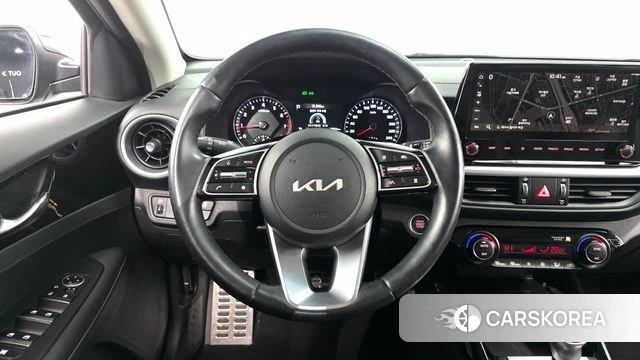 Kia The New K3 2nd generation 2024 Серый из Кореи, фото 4