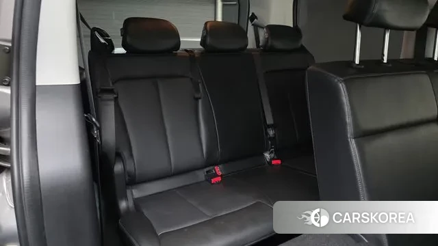 Hyundai Staria 2021 Серебристо-серый из Кореи, фото 4