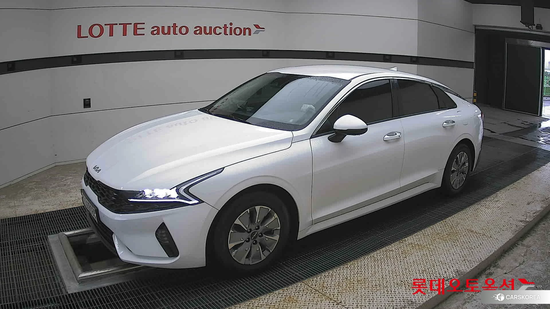 Kia K5 Hybrid 2023 Snow White Pearl (optional) из Кореи, фото 4