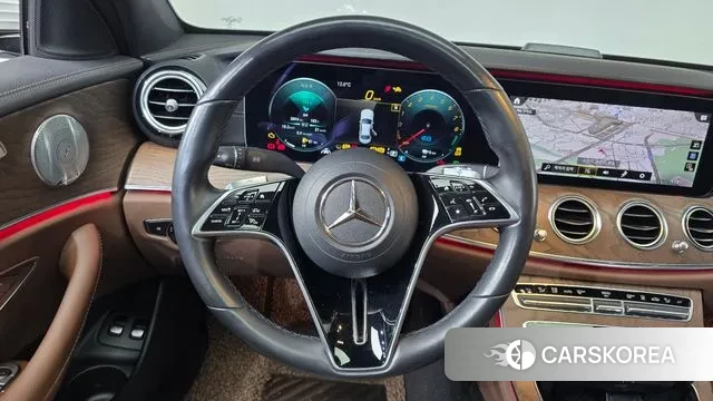 Mercedes-Benz E-Class W213 2021 Белый из Кореи, фото 4