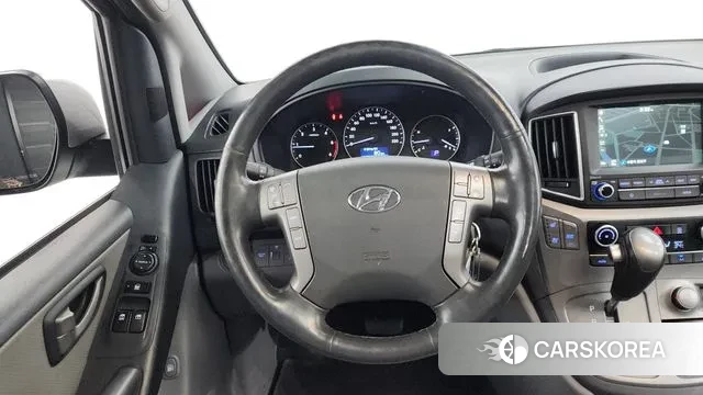 Hyundai The New Grand Starex 2018 Серебристо-серый из Кореи, фото 4