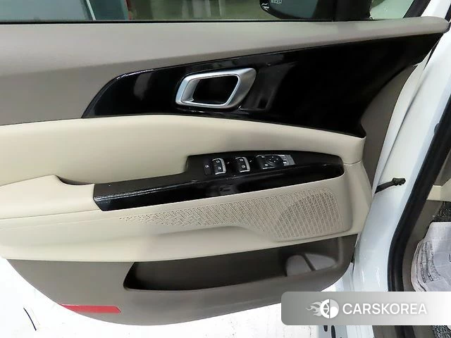 Kia Carnival 4th generation 2022 Белый из Кореи, фото 4