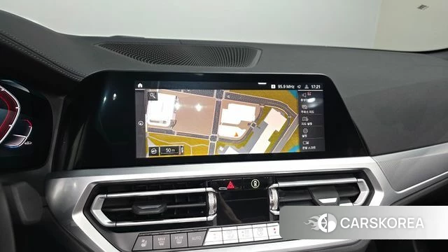 BMW 4 Series (G22) 2023 Небесно-голубой из Кореи, фото 4