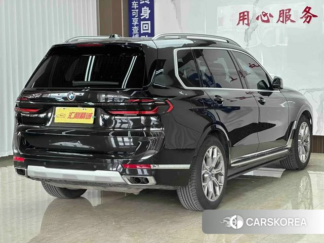 BMW X7 2024 Черный из Китая, фото 4
