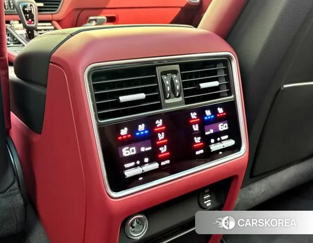 Porsche Cayenne (PO536) 2019 Черный из Кореи, фото 4