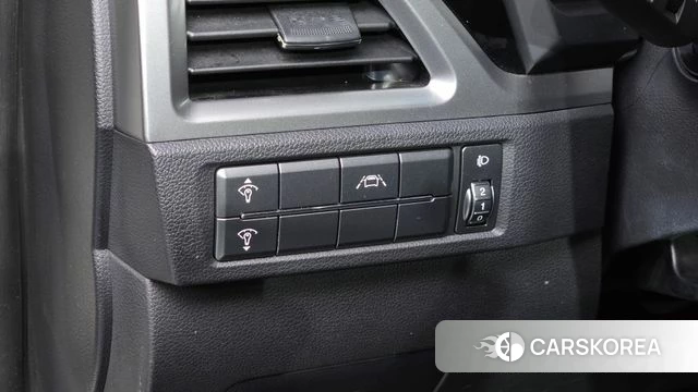 Ssangyong Beautiful Korando 2019 Белый из Кореи, фото 4