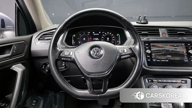 Volkswagen Tiguan Allspace 2020 Серый из Кореи, фото 4