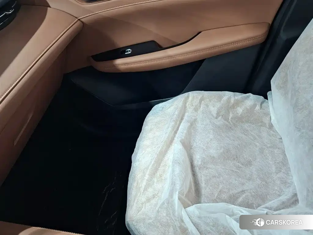 Chang'an Changan UNI-Z 2026 Белый из Китая, фото 4