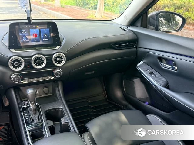Nissan Xuan Yi 2021 Темно-серый из Китая, фото 4