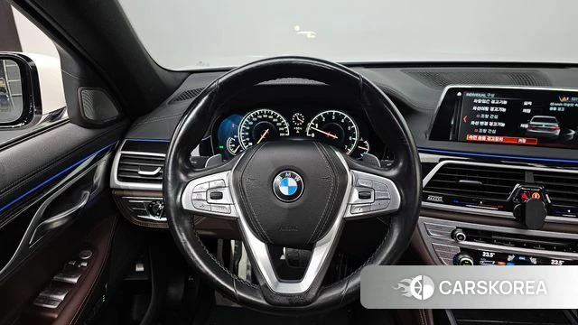 BMW 7 Series (G11) 2018 Белый из Кореи, фото 4