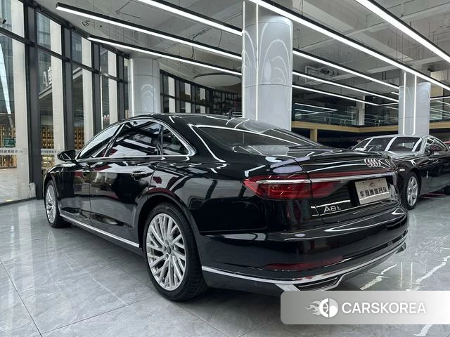 Audi A8 2021 Черный из Китая, фото 4