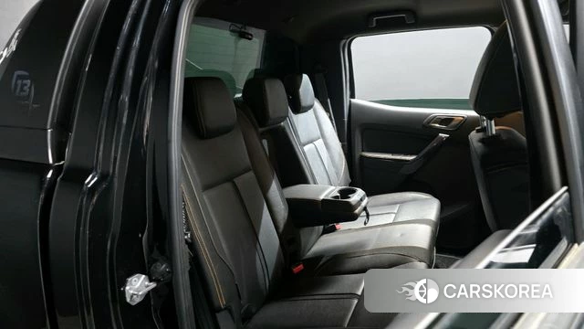 Ford Ranger 3rd Generation 2021 Черный из Кореи, фото 4