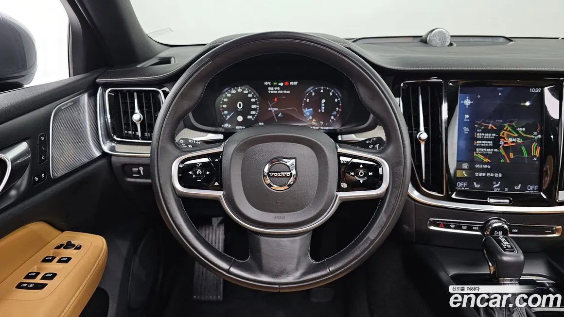 Volvo V60 Cross-Country 2nd Generation 2019 из Кореи, фото 4