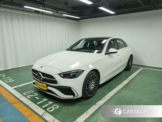 Mercedes-Benz Class C 2023 Белый из Китая, фото 4