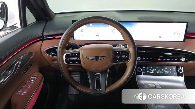 Genesis GV70 2024 Белый из Кореи, фото 4