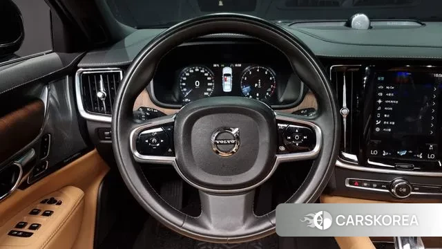 Volvo S90 2021 Черный из Кореи, фото 4