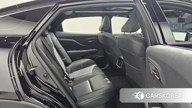 Toyota Crown Crossover 2024 Черный из Кореи, фото 4