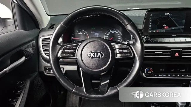 Kia Seltos 2021 Белый из Кореи, фото 4