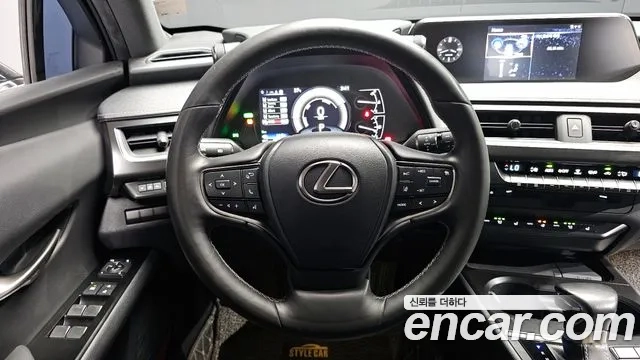 Lexus UX250h id 2911306 из Кореи 4