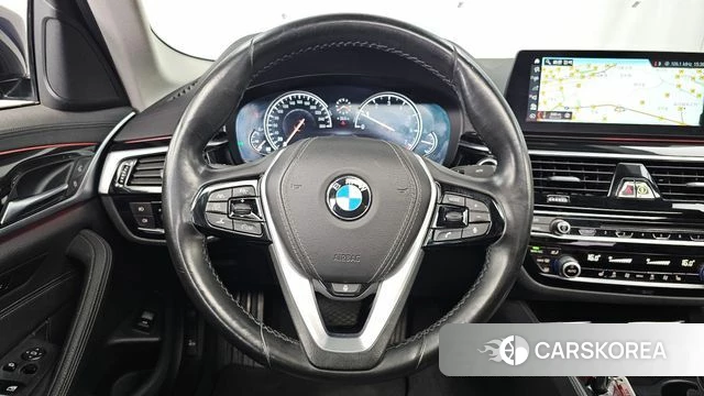 BMW 5 Series (G30) 2018 Синий из Кореи, фото 4