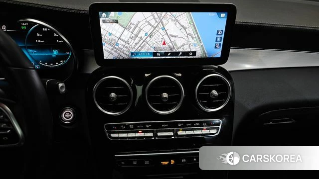 Mercedes-Benz GLC-Class X253 2021 Белый из Кореи, фото 4