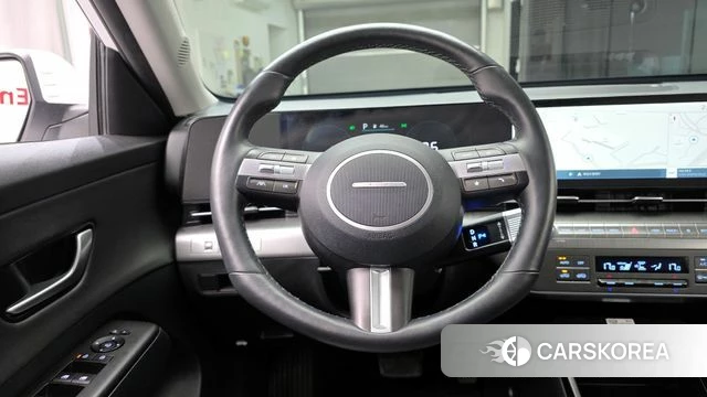 Hyundai Kona (SX2) 2023 Белый из Кореи, фото 4