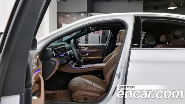 Mercedes-Benz E-Class W213 2023 Белый из Кореи, фото 4