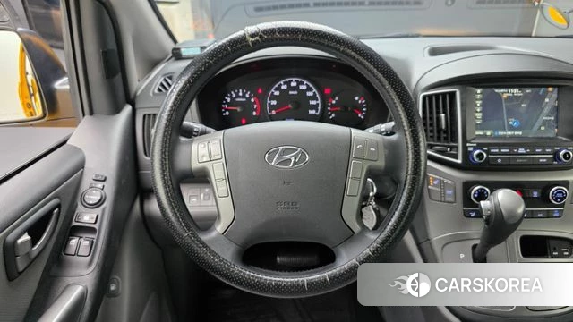 Hyundai The New Grand Starex 2019 Желтый из Кореи, фото 4