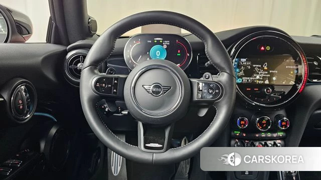 Mini Cooper S Convertible 2024 Красный из Кореи, фото 4