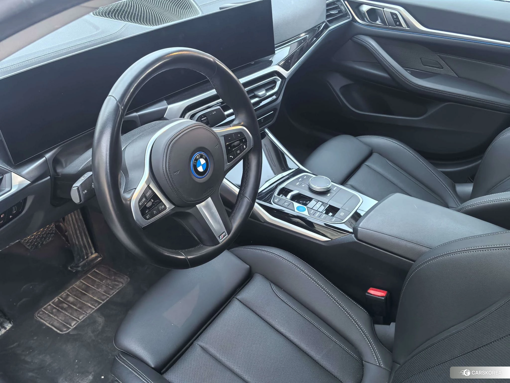BMW i4 2023 Фиолетовый из Китая, фото 4