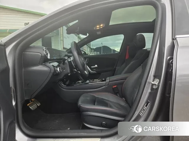 Mercedes-Benz A-Class W177 2024 Серый из Кореи, фото 4