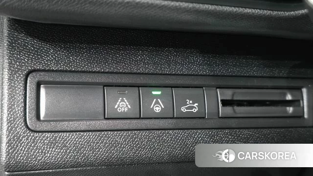 Peugeot 3008 second generation 2022 Белый из Кореи, фото 4