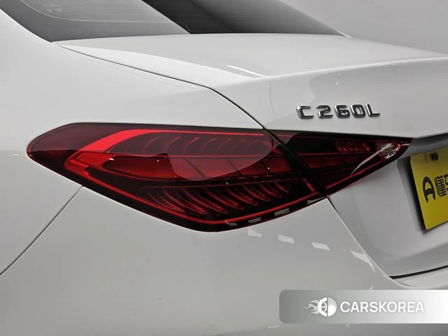 Mercedes-Benz Class C 2025 Белый из Китая, фото 4