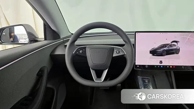 Tesla Model 3 2025 Серый из Кореи, фото 4