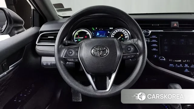 Toyota Camry (XV70) 2019 Серебристо-серый из Кореи, фото 4