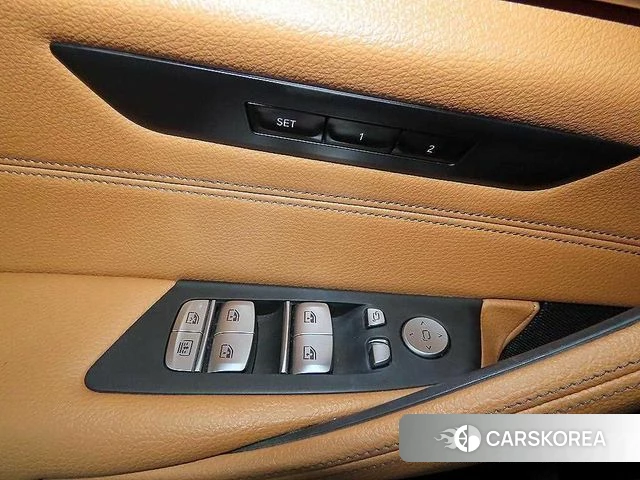 BMW 5 Series (G30) 2023 Черный из Кореи, фото 4