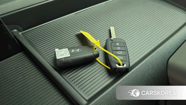 Hyundai Staria 2025 Черный из Кореи, фото 4