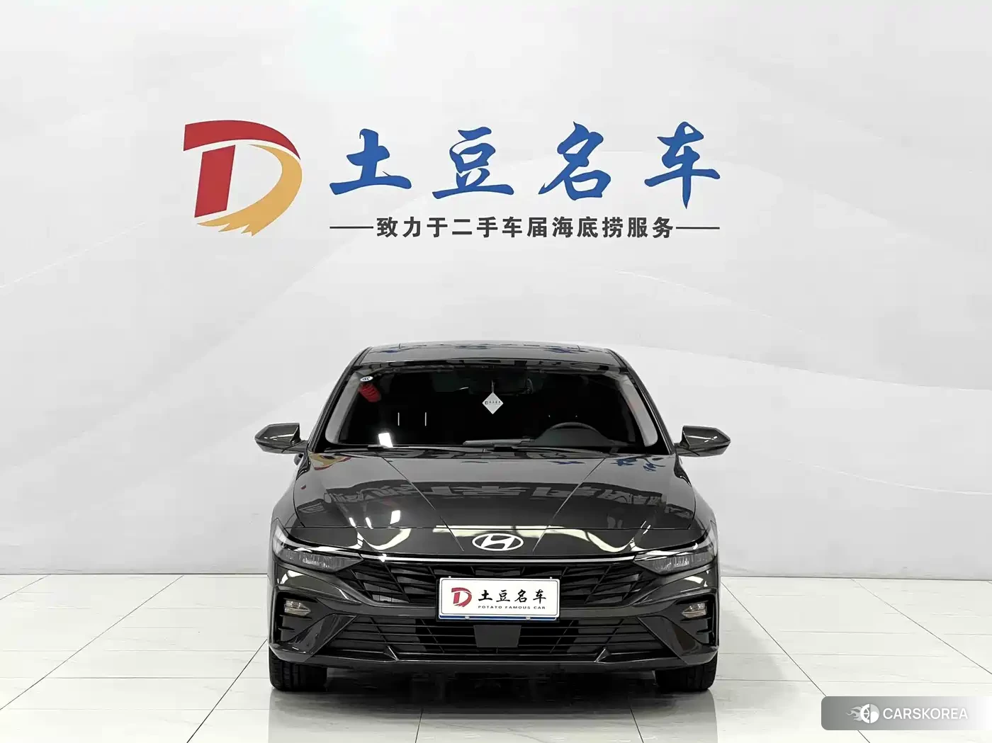 Hyundai Elantra 2023 Silver/gray из Китая, фото 4