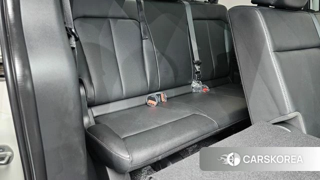 Hyundai Staria 2022 Белый из Кореи, фото 4