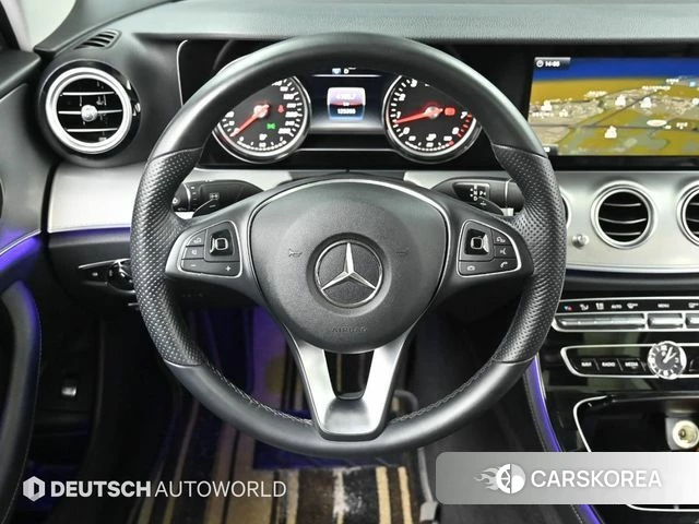 Mercedes-Benz E-Class W213 2018 Белый из Кореи, фото 4