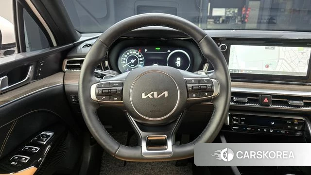 Kia K5 3rd generation 2023 Белый из Кореи, фото 4