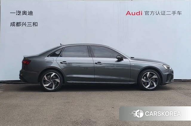 Audi A4L 2023 Темно-серый из Китая, фото 4