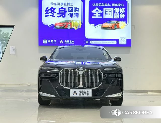 BMW 7 series 2023 Черный из Китая, фото 4