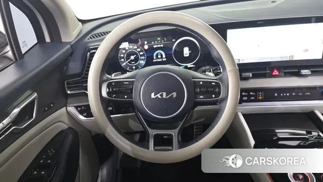 Kia Sportage 5th Generation 2023 Белый из Кореи, фото 4
