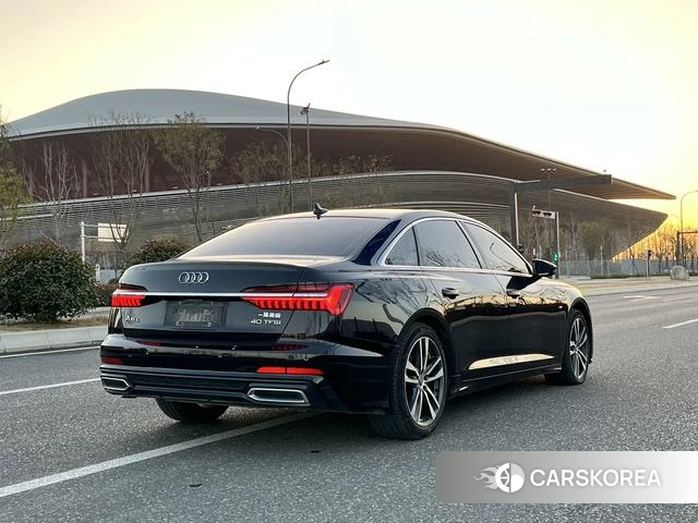 Audi A6L 2021 Черный из Китая, фото 4