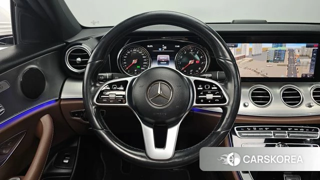 Mercedes-Benz E-Class W213 2019 Белый из Кореи, фото 3