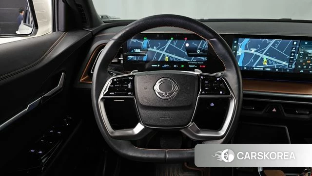 Ssangyong Torres EVX 2024 Белый из Кореи, фото 4